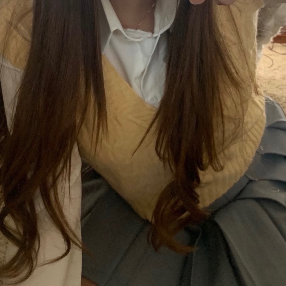 [Cropped knit vest V-neck]